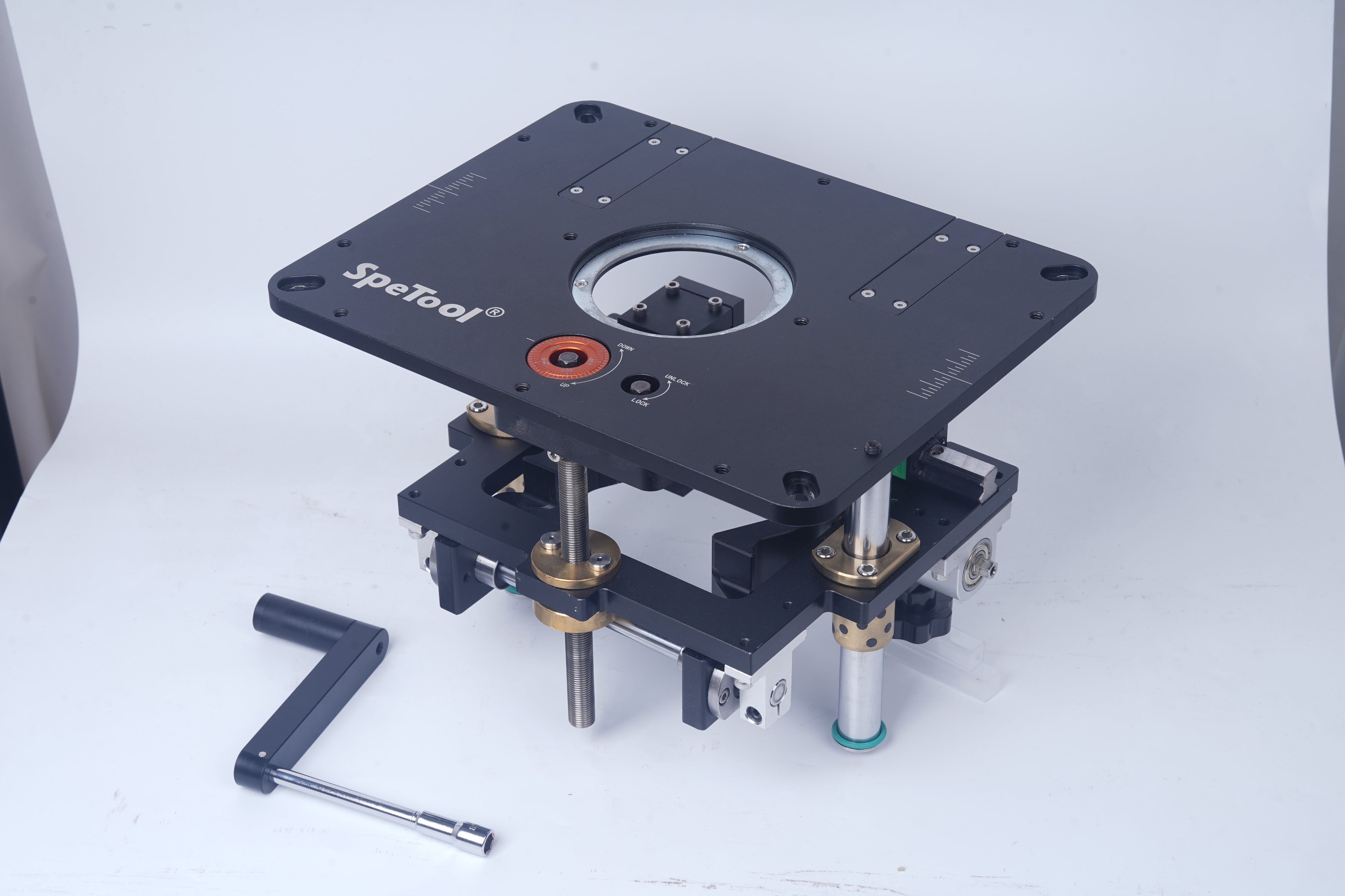 Long-Lasting Smoothness: Why Scratch-Resistant Finish Matters on Your Router Plate