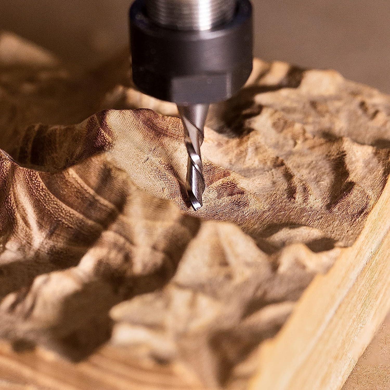 SpeTool EU W04503 Spiral Plunge 4mm Dia x 4mm Shank x 22mm Cutting Length x 50mm Long 2 Flute Down-Cut Router Bit