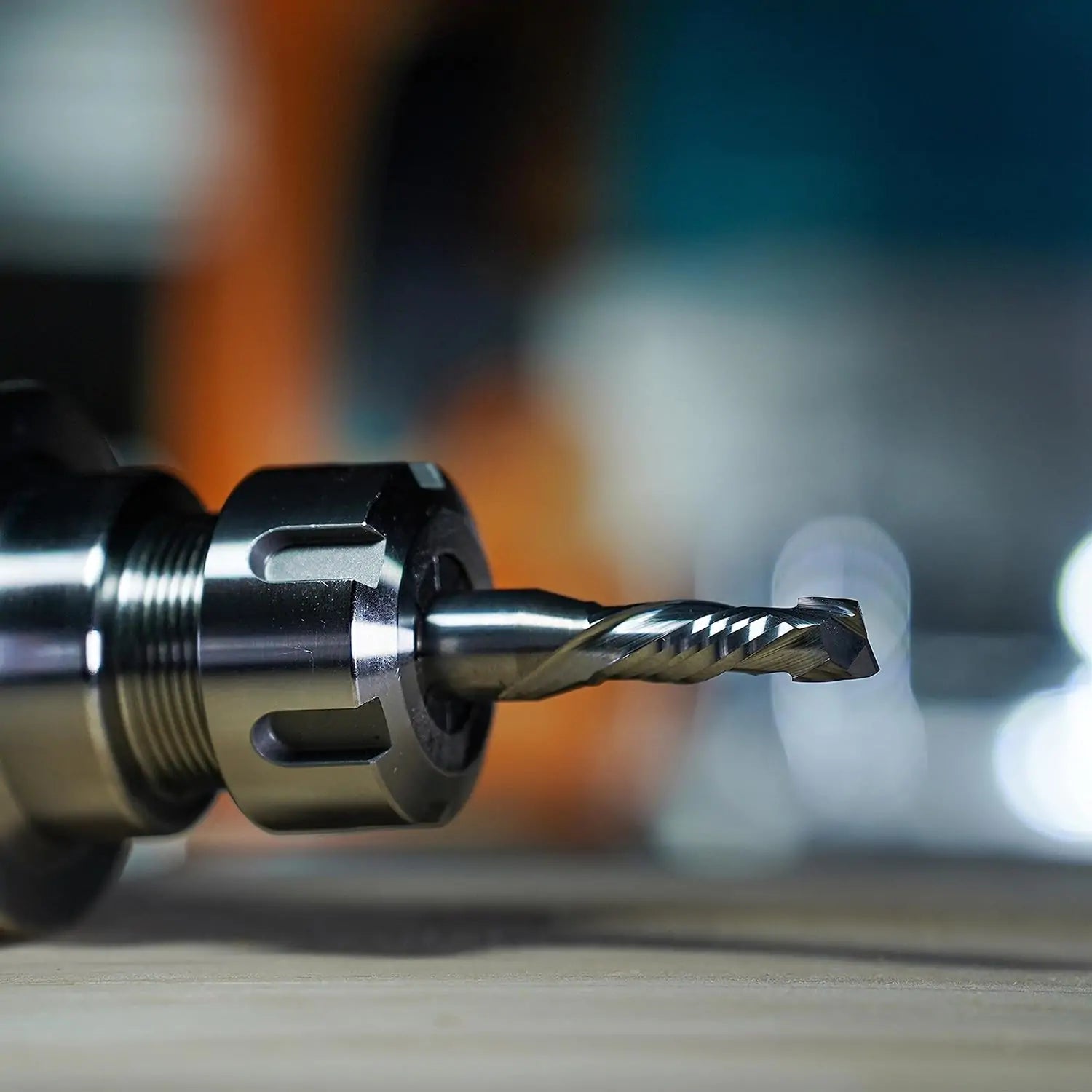 SpeTool EU W02504 COMPRESSION 2 FL 6MM DIA x 24MM CL x 8MM SHANK x 75MM OVL ROUTER BIT