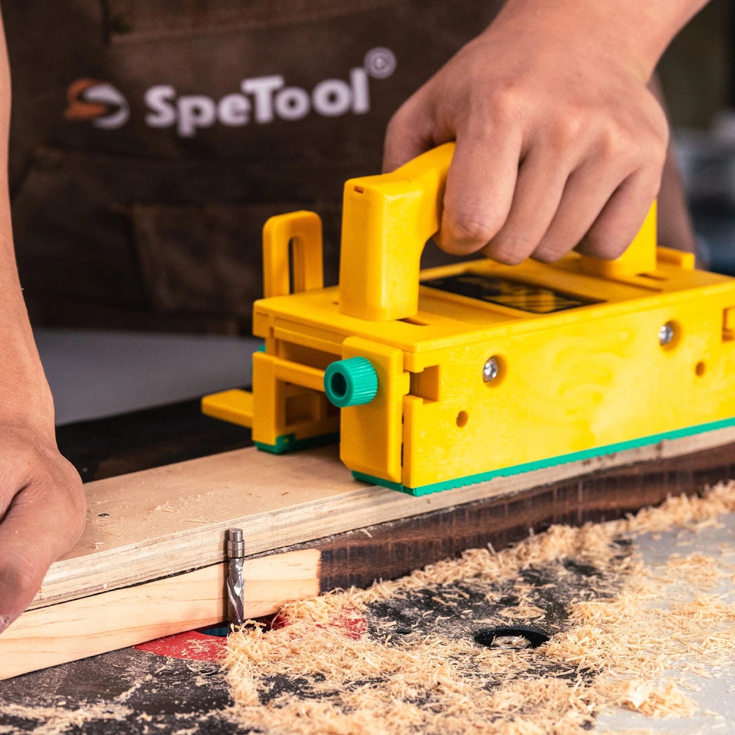 SpeTool SC 3/8 Dia 3.5 Inch Long Compression Flush Trim Router Bit