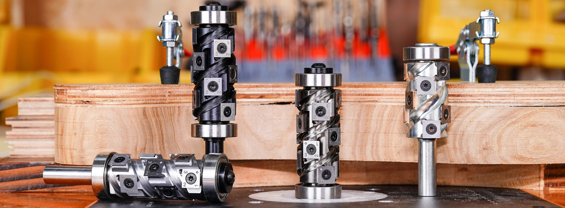 SpeTool Ranger Carbide Insert Flush Trim Router Bit 32mm Dia 1/2